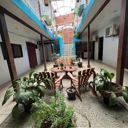 Hostel Casa Tamarai